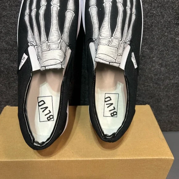 Skeleton Boney Feet Custom BLVD Original Slip Ons Size 10 Mens - Picture 13 of 14